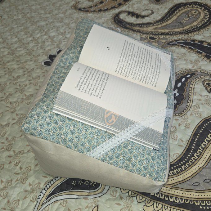 coussin de lecture "jardin secret"