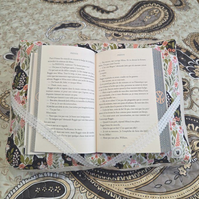 coussin de lecture "ronron de lecture"